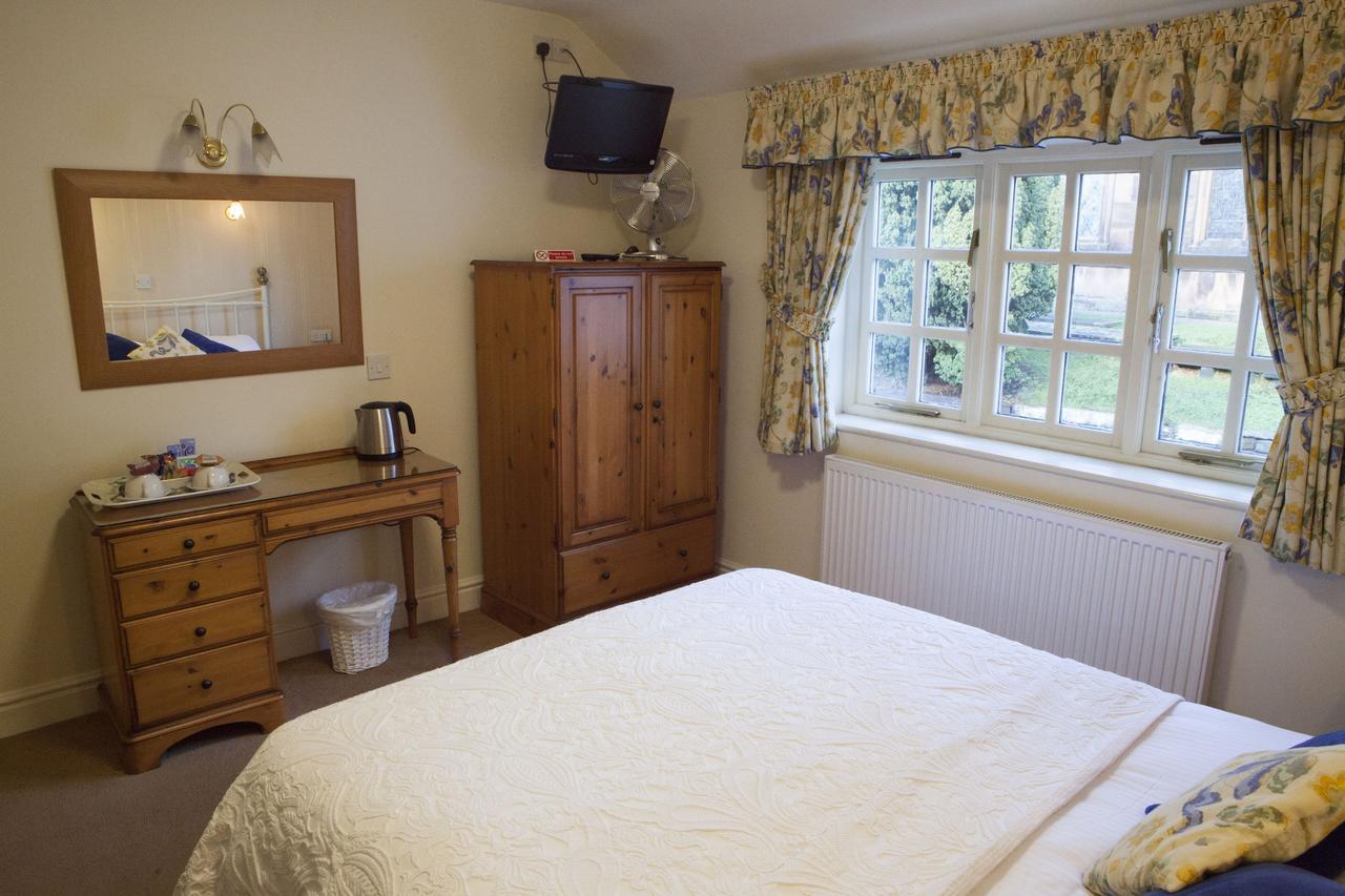 Red Lion Inn Little Budworth エクステリア 写真