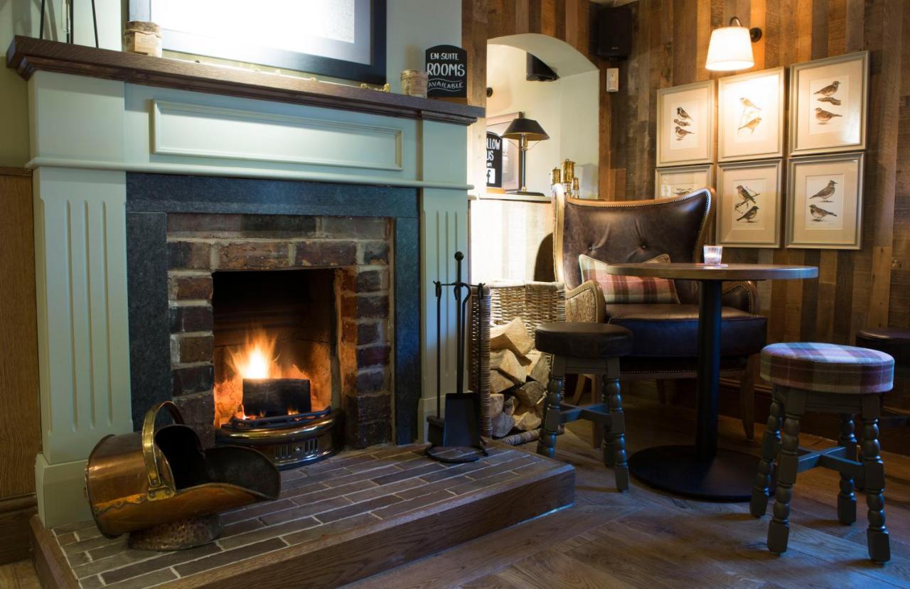Red Lion Inn Little Budworth エクステリア 写真