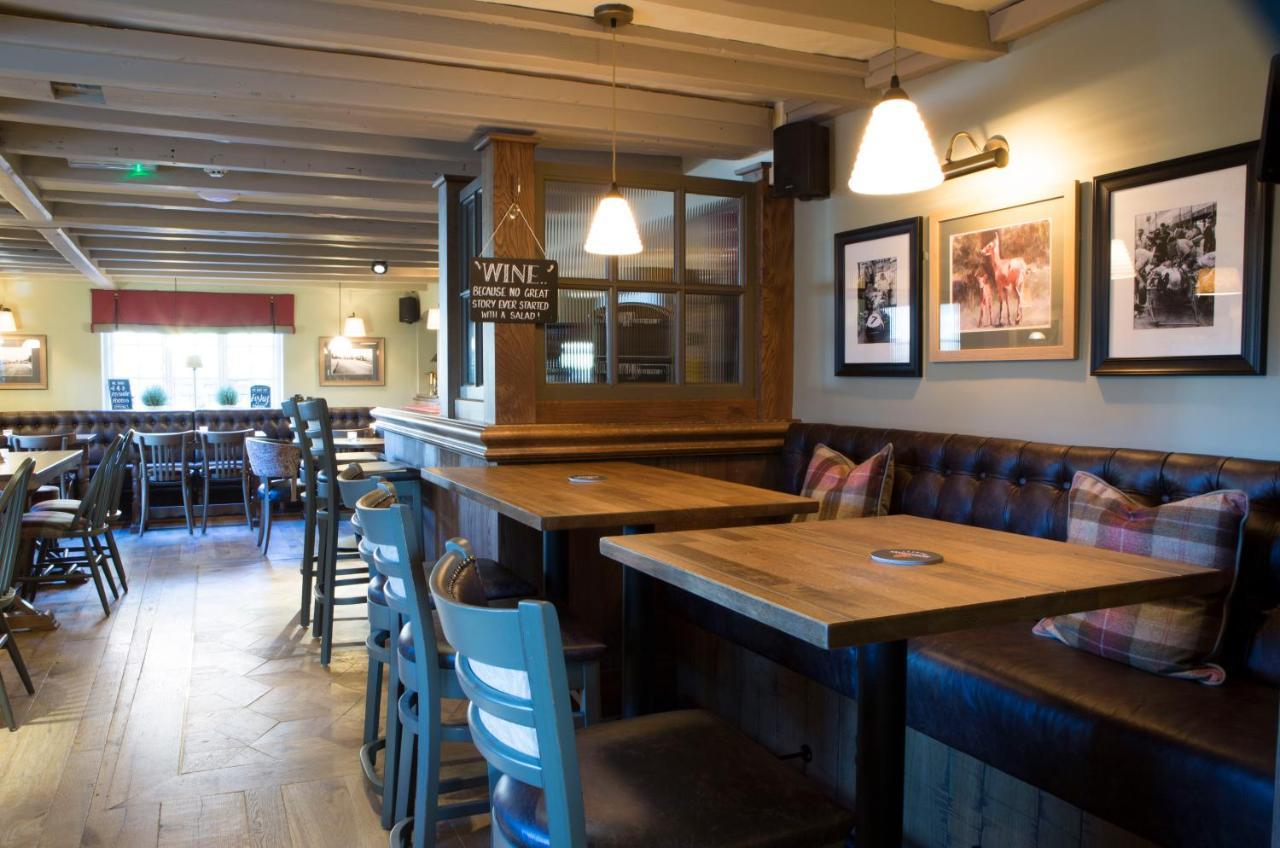 Red Lion Inn Little Budworth エクステリア 写真